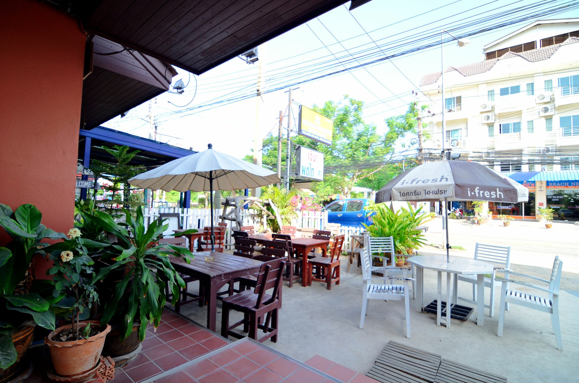 The Famous House - Jomtien Ξενοδοχείο Εξωτερικό φωτογραφία